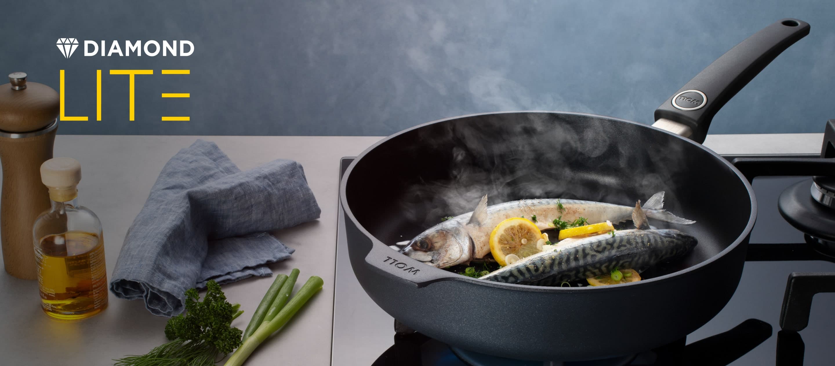 Wok & Stir Fry Pan with Lid, 'Diamond Lite' by WOLL